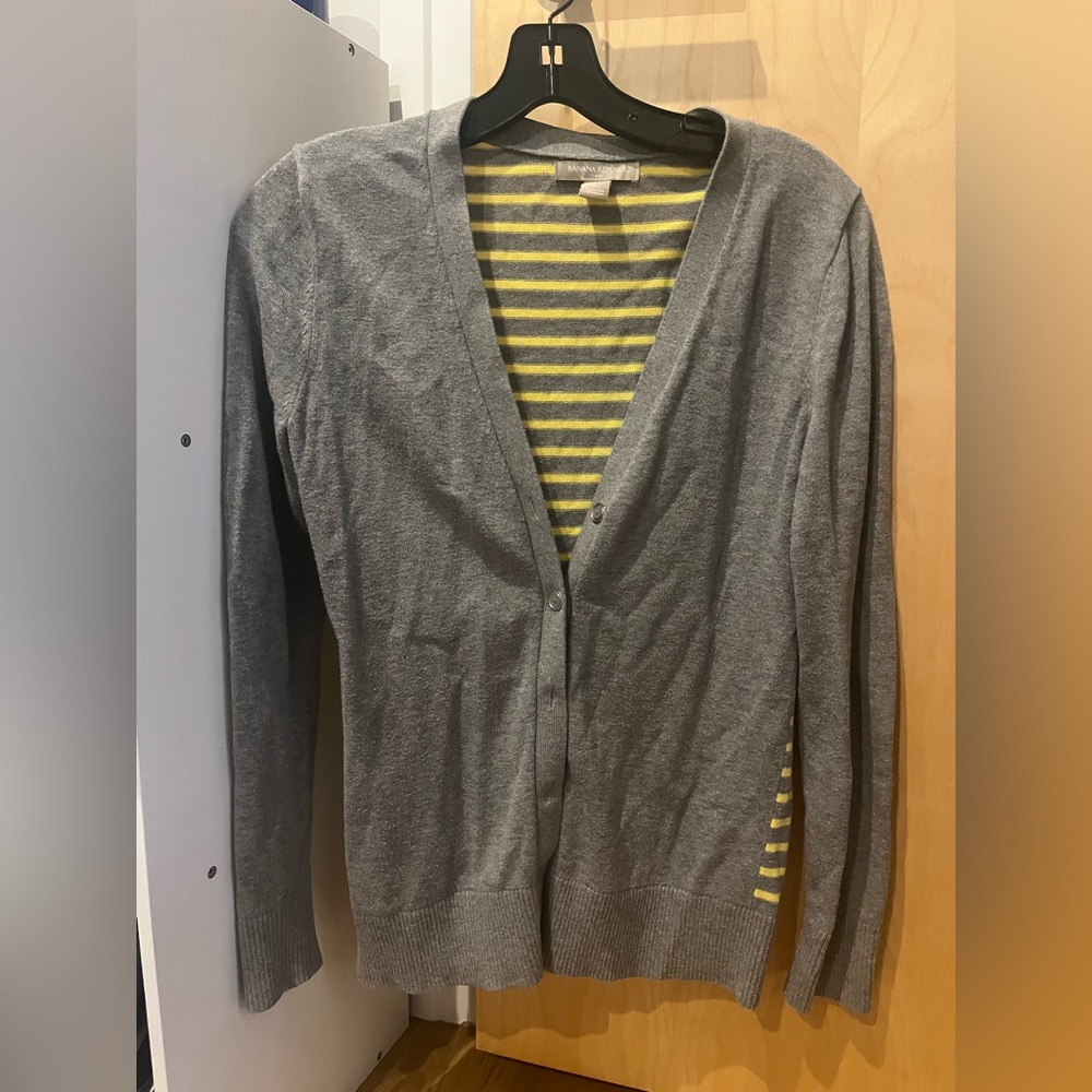 Banana Republic Small Gray and Yellow Stripped Cardigan